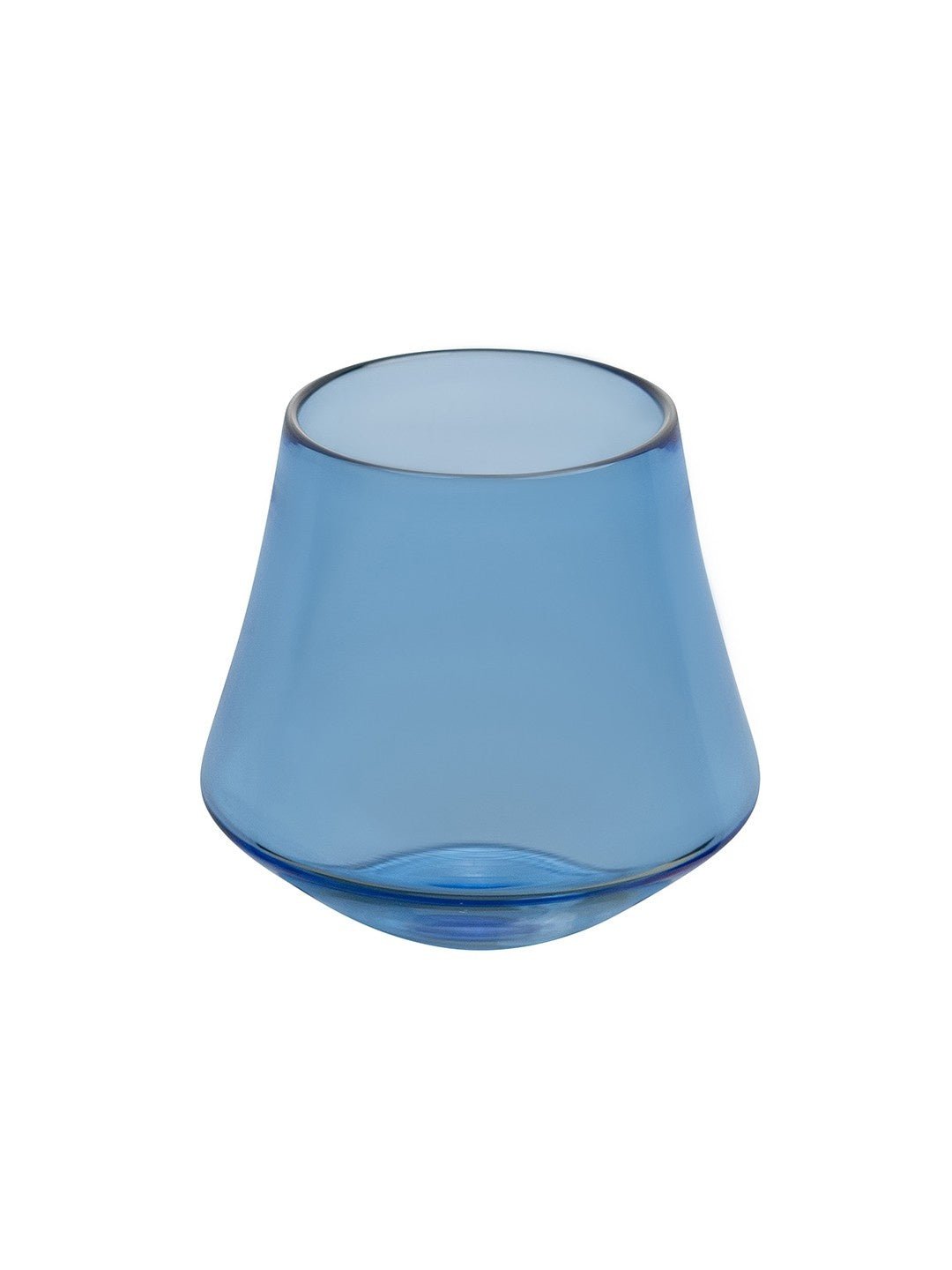 Detailed view of the Celestia Harmony glass, highlighting its premium craftsmanship and unique motion.