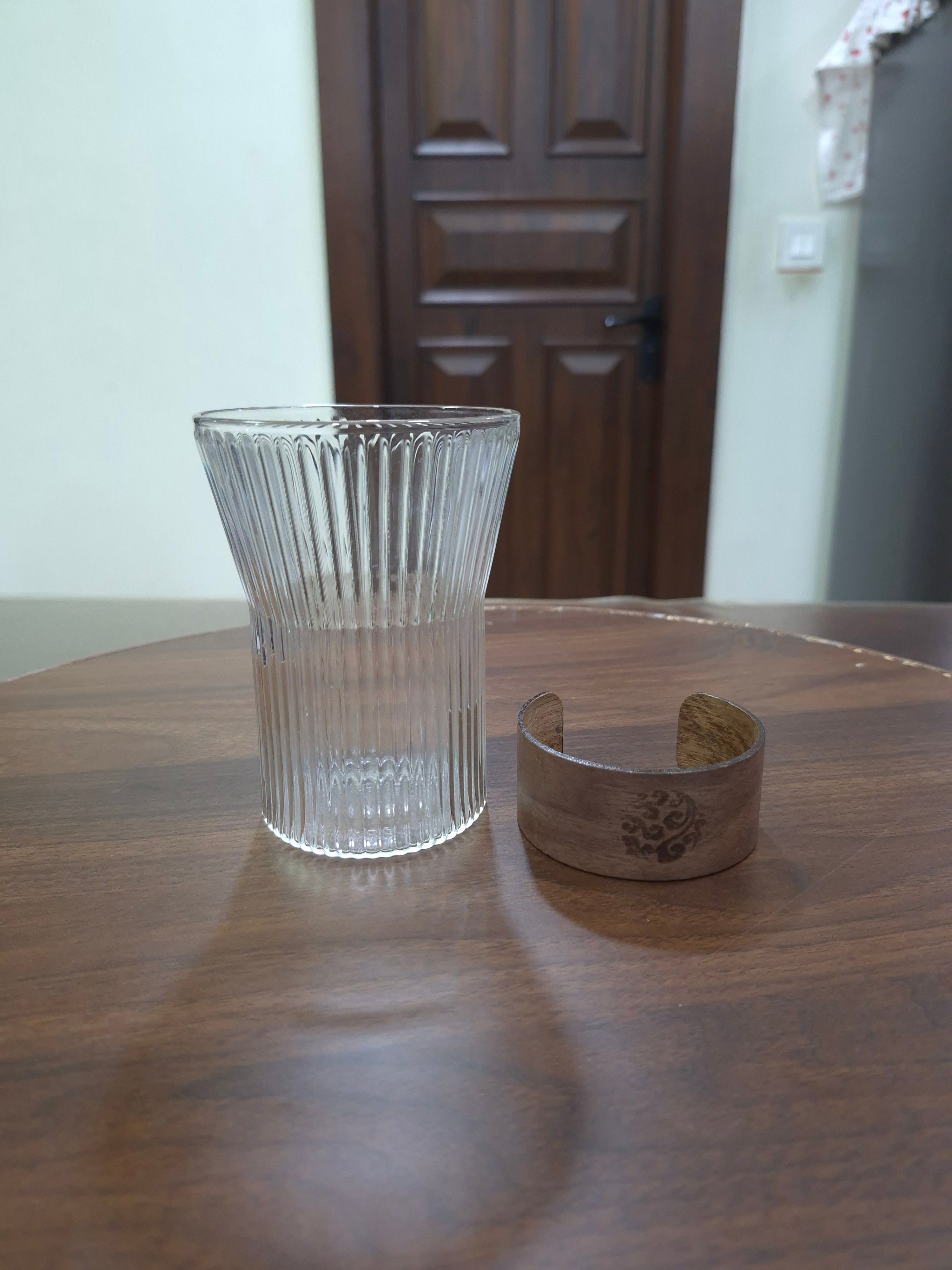 Flared Ribbed Borosilicate Tumbler with Wood Band