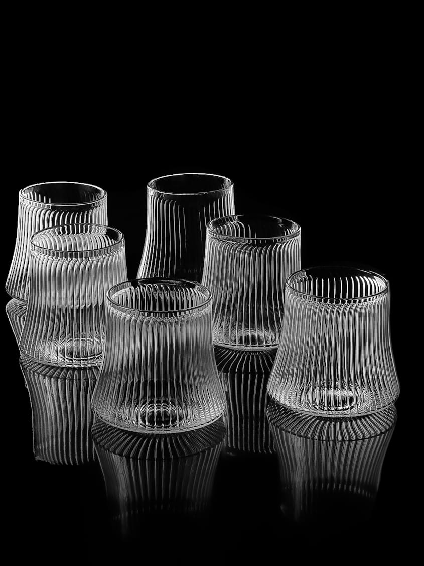 BorosilicateRipple Cascade Whiskey Glass - Borotechheight : 82 mm diameter:85mm ml capacity : 180 ml2TransparentBorotech