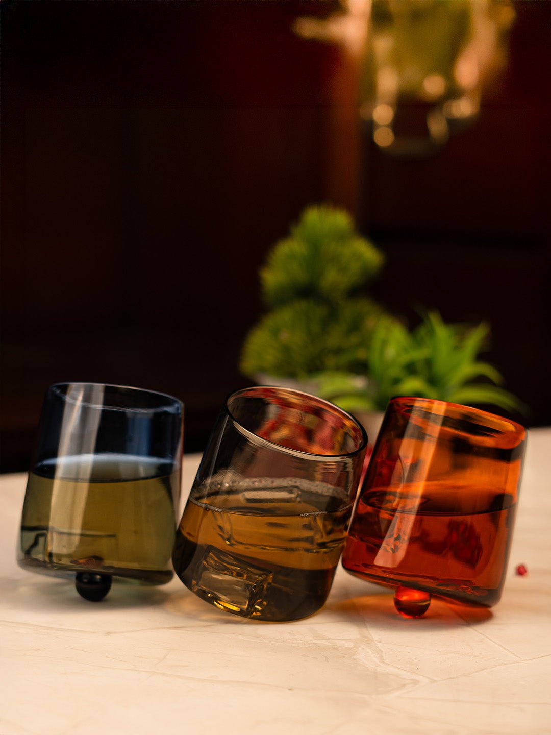 Transparent Gravity Swing whiskey glass showcasing its modern, ergonomic shape for a refined drinking experience.