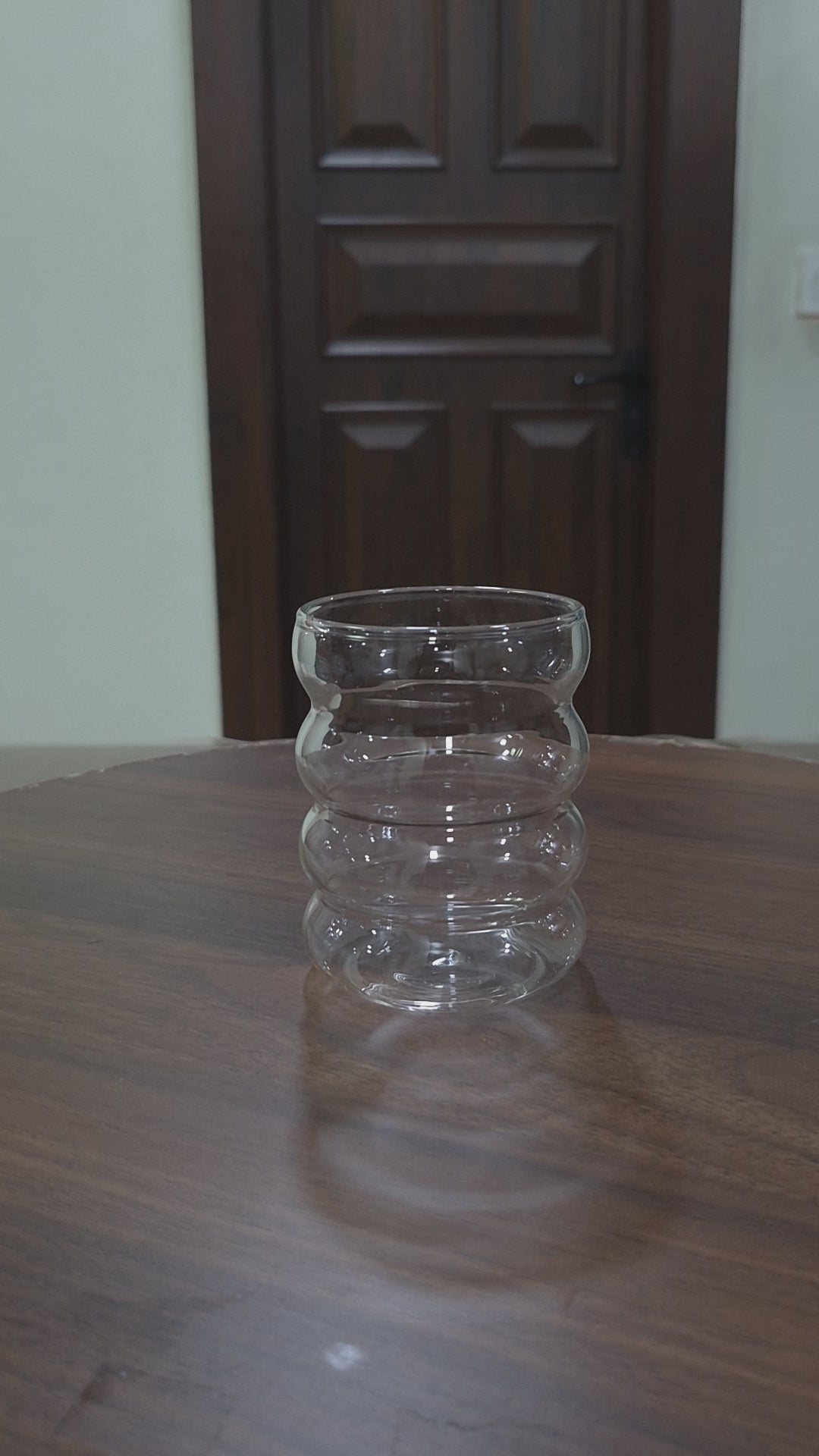 Load video: Ripple Wave Borosilicate Glass