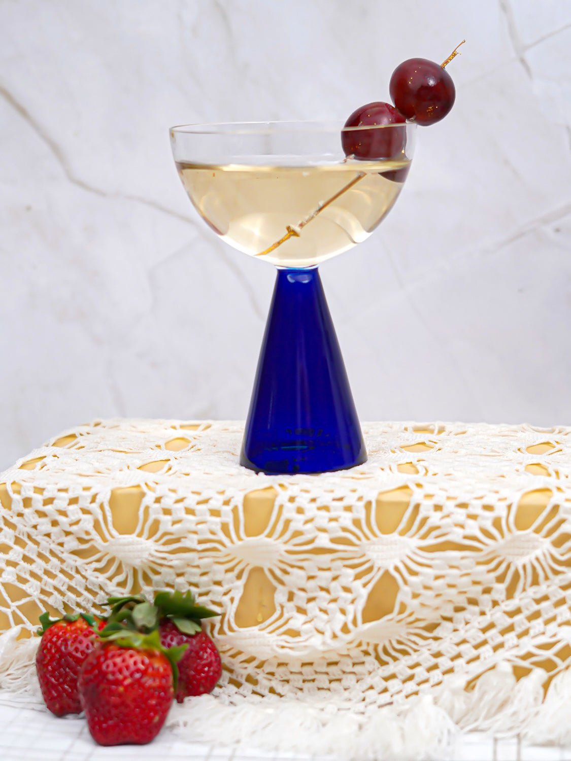 Pyramid Stem Cocktail Glasses - Borotechheight : 135 mm diameter: 97 mm ml capacity : 160 ml2BlueBorotech