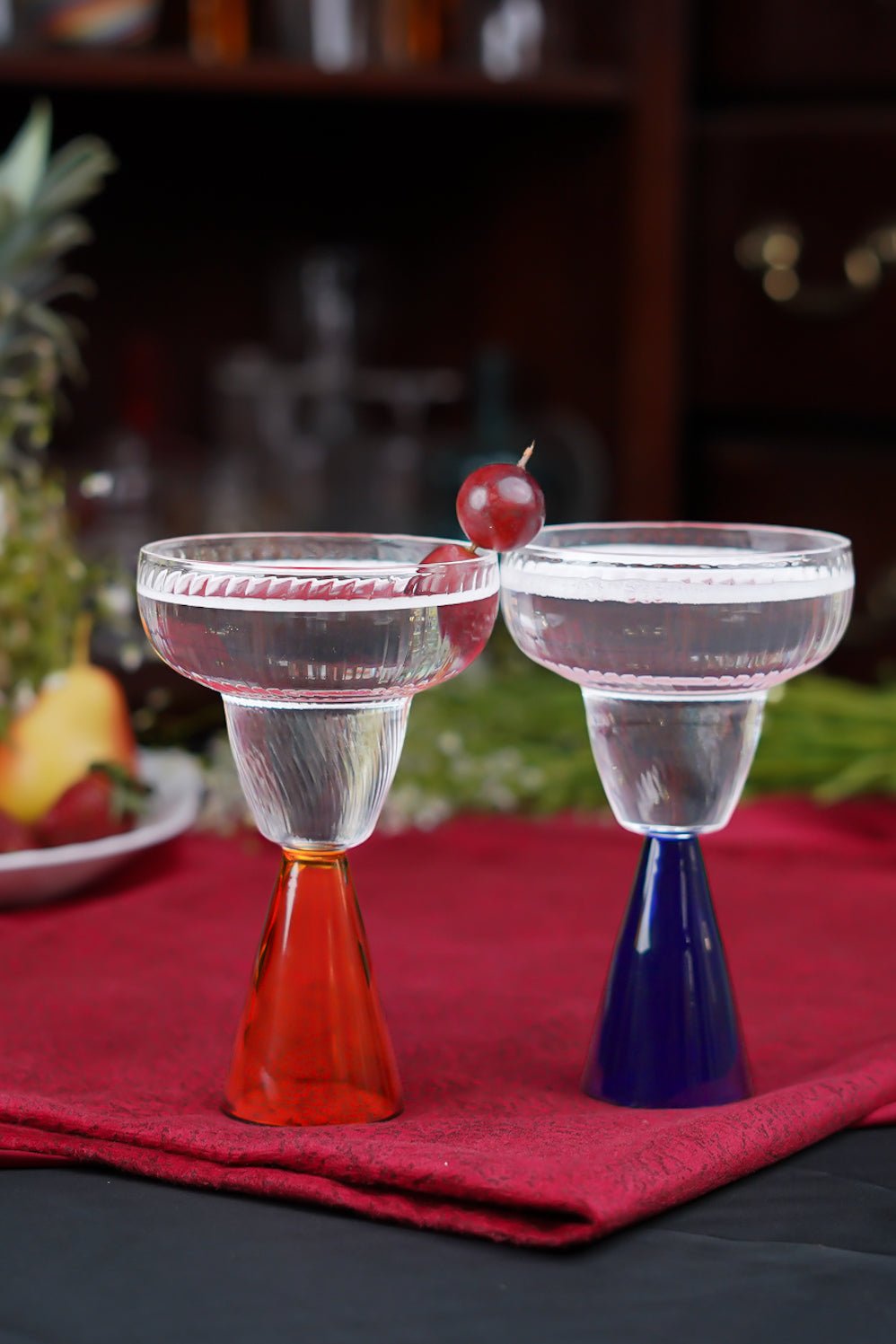 Ribbed Cocktail Glasses with Pyramid Base - Borotechheight : 170 mm diameter: 103 mm ml capacity : 240 ml2AmberBorotech