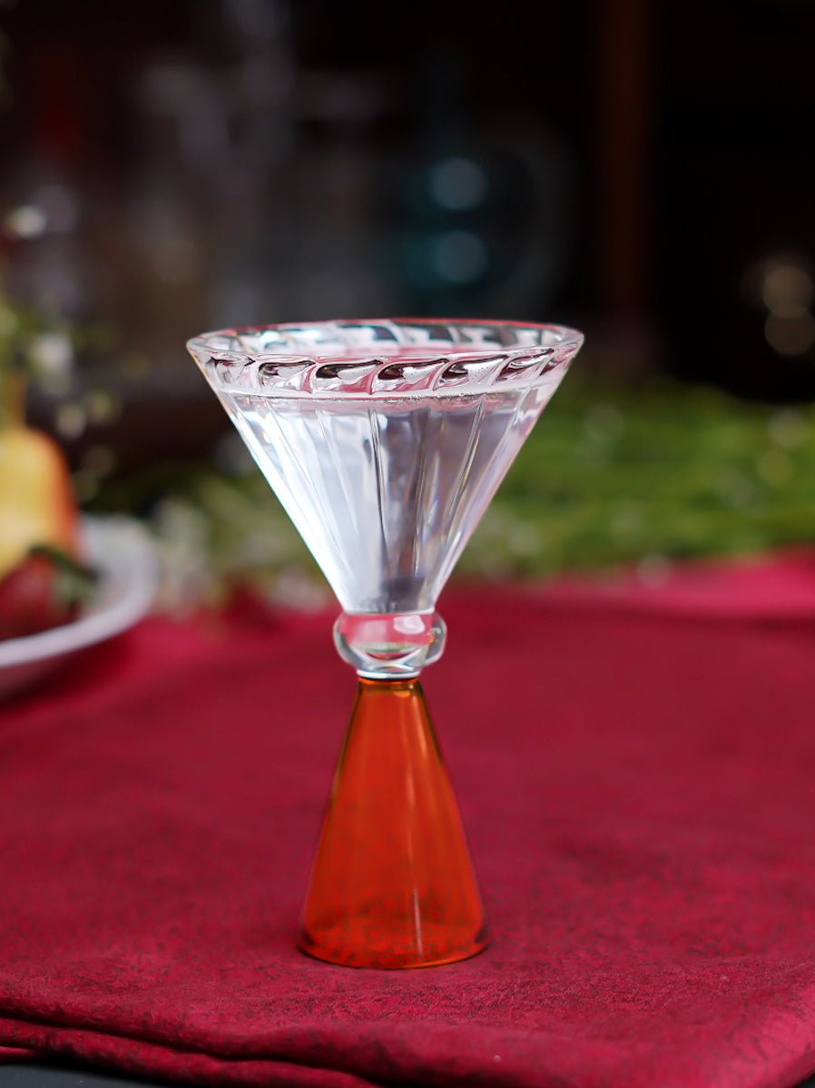 Ribbed Cocktail Glasses with Pyramid Base - Borotechheight : 130 mm diameter: 97 mm ml capacity : 120 ml4AmberBorotech