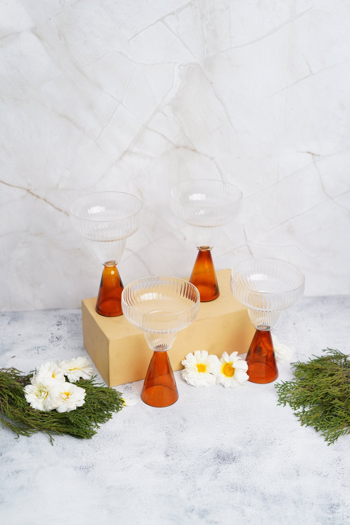 Ribbed Cocktail Glasses with Pyramid Base - Borotechheight : 170 mm diameter: 103 mm ml capacity : 240 ml2AmberBorotech