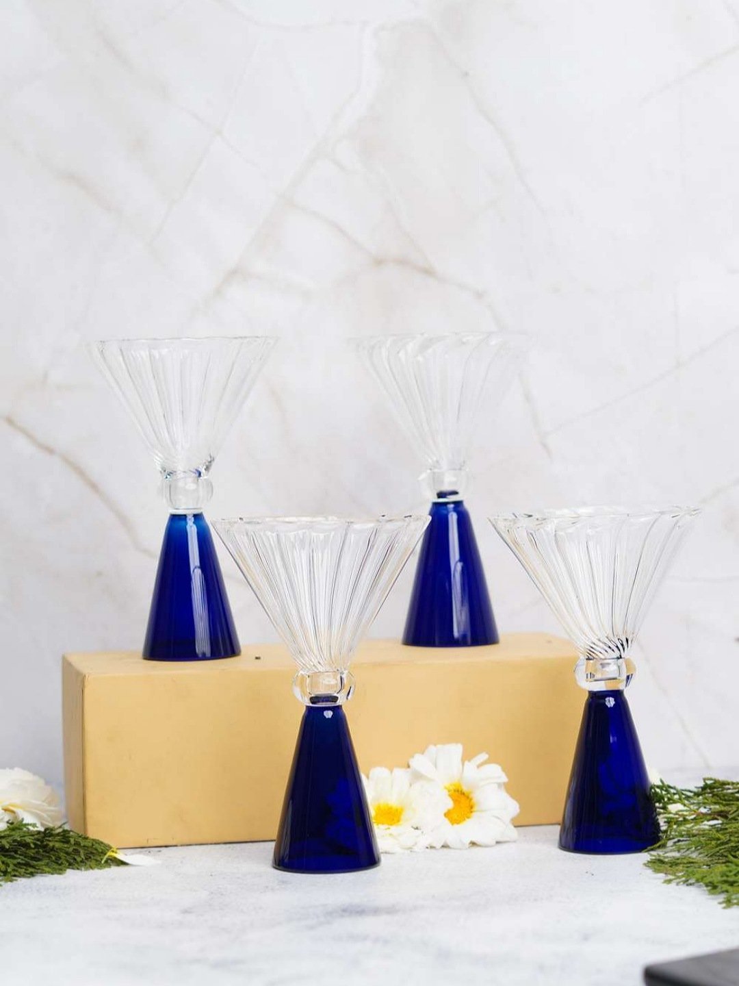 Ribbed Cocktail Glasses with Pyramid Base - Borotechheight : 130 mm diameter: 97 mm ml capacity : 120 ml4BlueG -