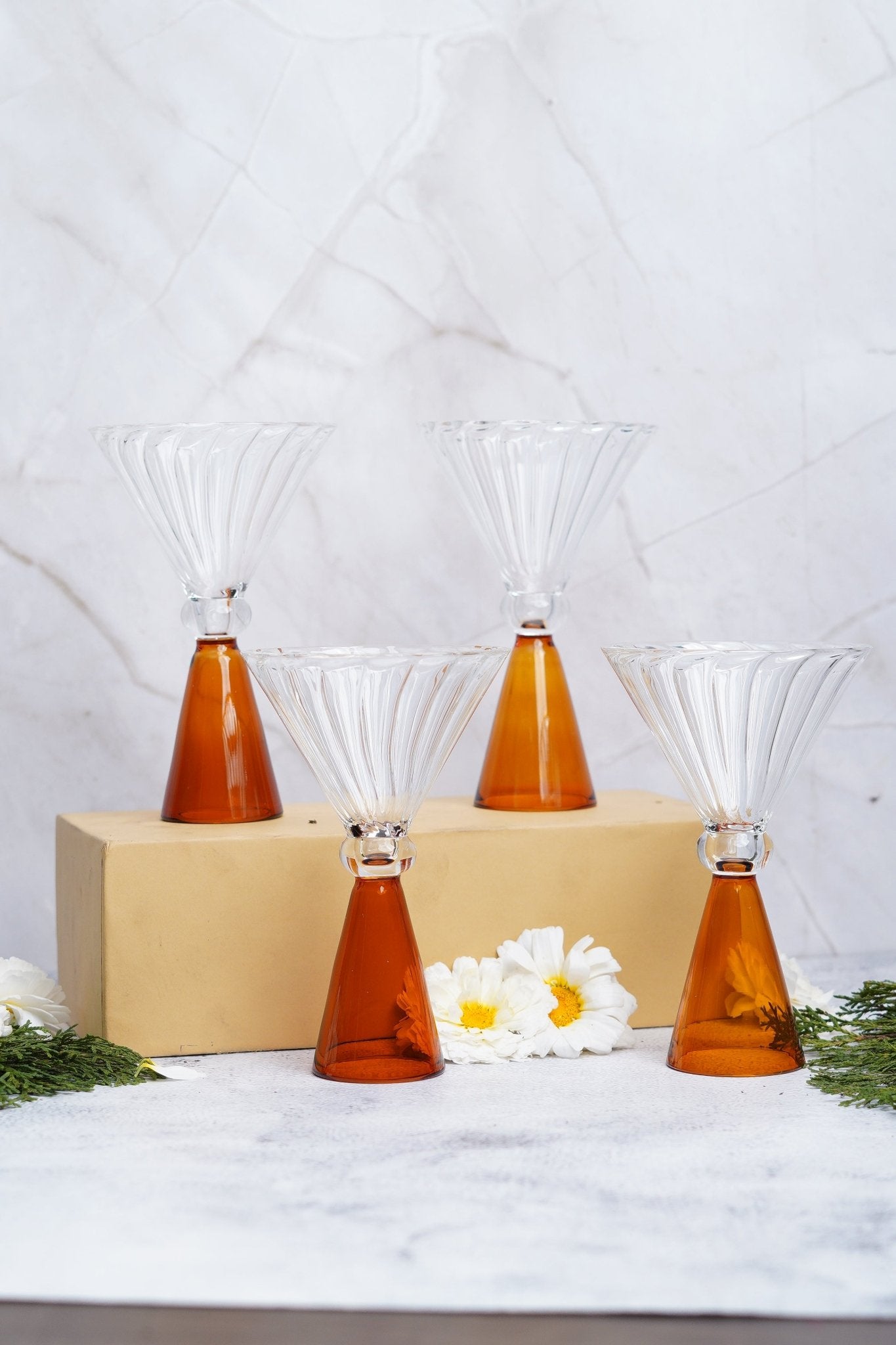 Ribbed Cocktail Glasses with Pyramid Base - Borotechheight : 130 mm diameter: 97 mm ml capacity : 120 ml2BlueBorotech