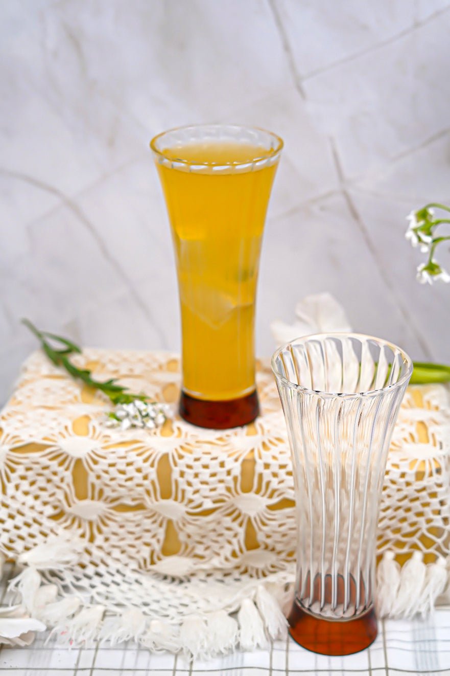 Set Of 4 Borosilicate Ribbed Beer Glasses with Amber Base - Borotech