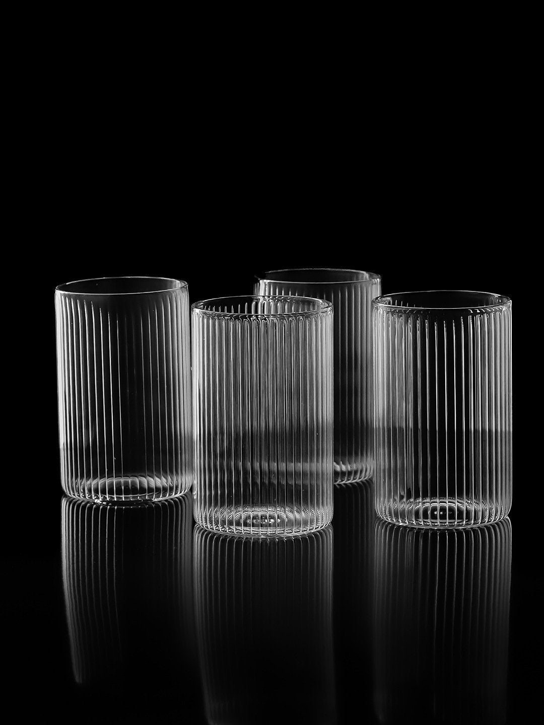 Thin Ribbed Clear Borosilicate Glasses - Borotechheight : 100 mm diameter: 65 mm ml capacity : 295 ml6TransparentG-205w clear